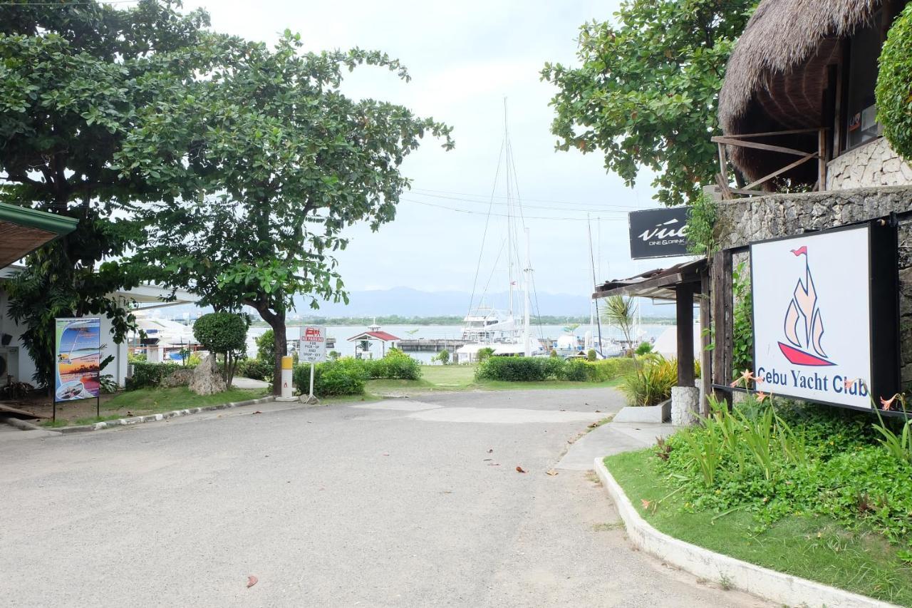 Stay And Fly At Amani Grand Resort Residences Lapu-Lapu City Kültér fotó